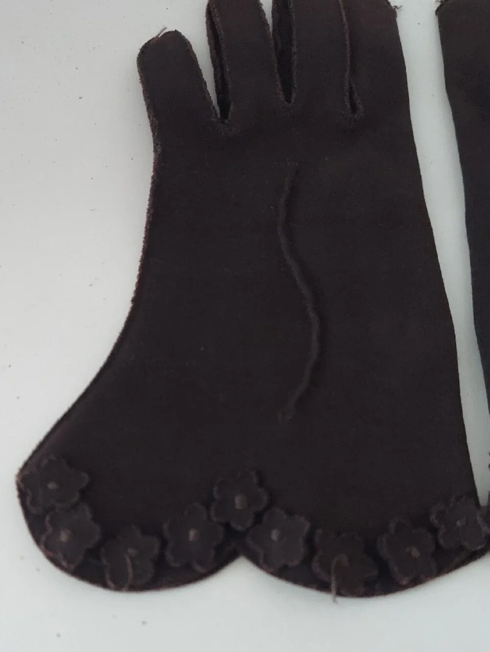 Women's Chocolate Brown Floral-Trim Gloves